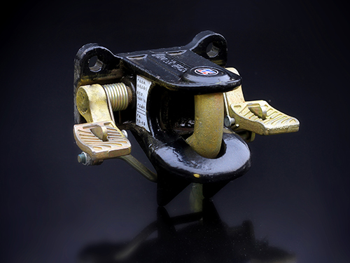 3代雙(shuang)踏後牽引