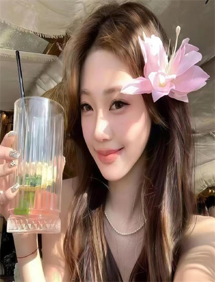 影院禁18岁以下观众观映_什么样的男人是好男人_麻花传奇天美MV免费观看